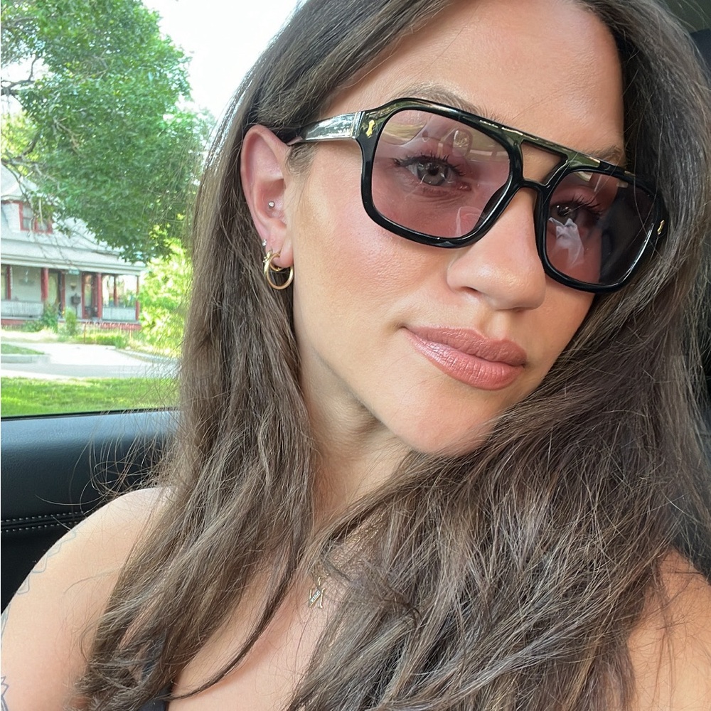 Meet your Posher, Nicolle